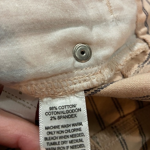 NWT Ann Taylor Loft Blush Pink Stripe Denim Shorts - Picture 9 of 10